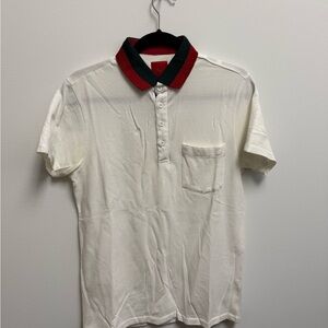 Elegant White Polo with Red and Green Collar